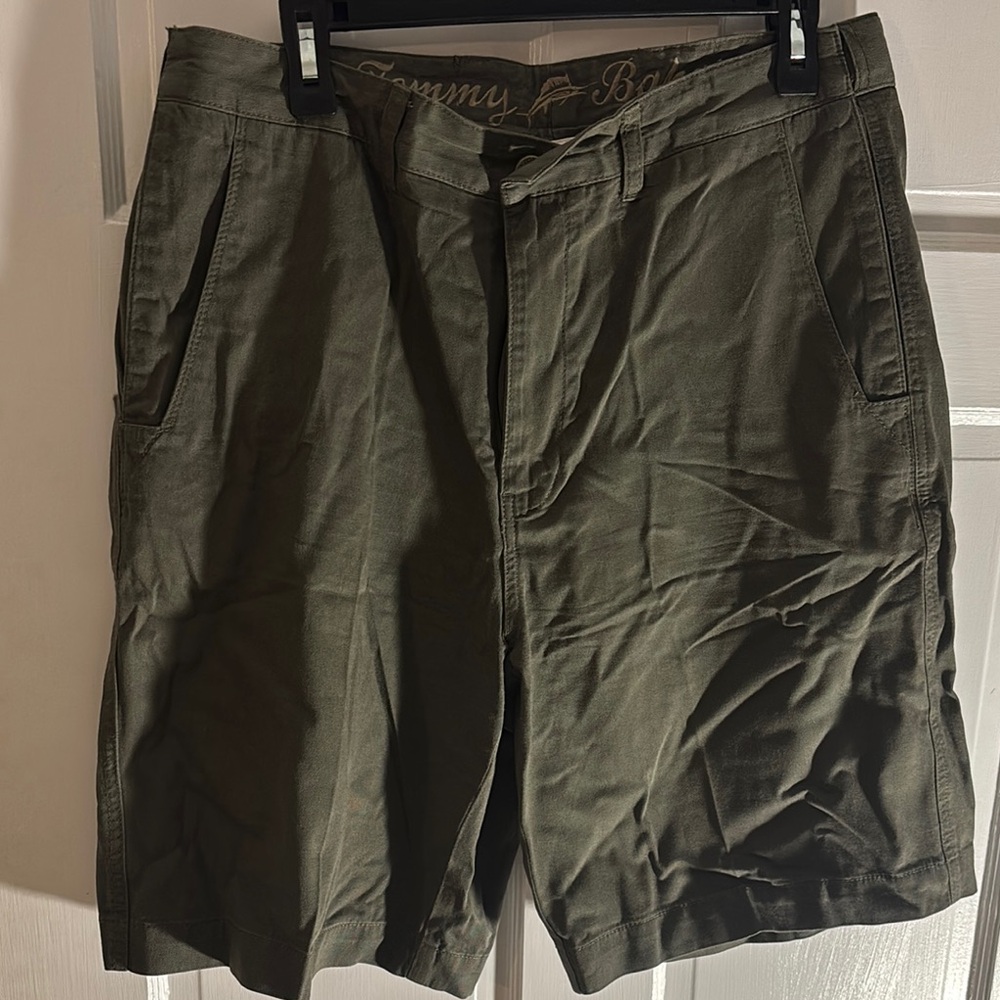 Tommy Bahama Green Cargo Shorts Lightweight Casual